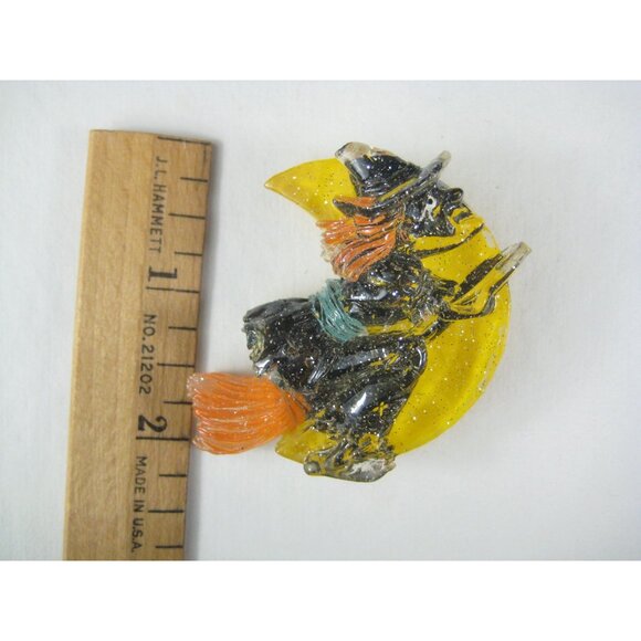 Halloween Witch On Moon Pin Brooch Vintage 1980 Plastic - Picture 2 of 5